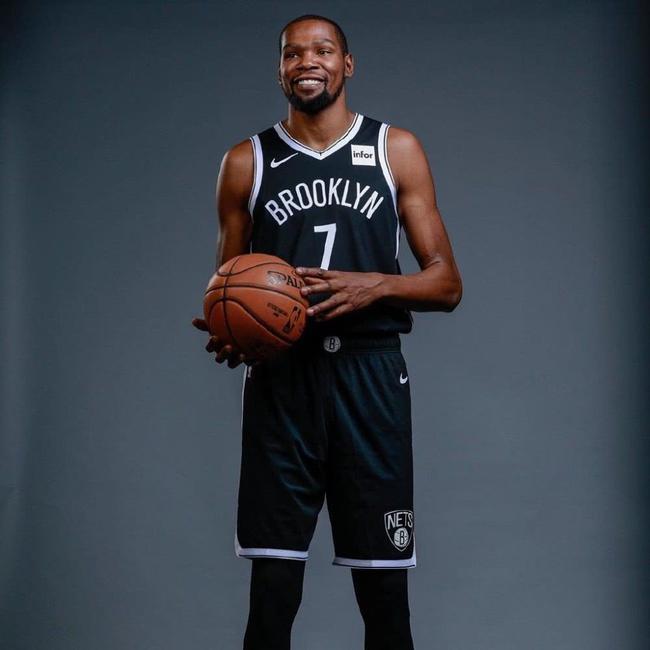 他们在场上 他们在场上